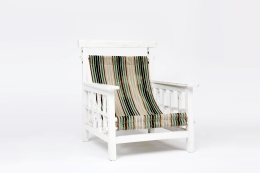 Robert Mallet-Stevens' lounge chair, diagonal front view